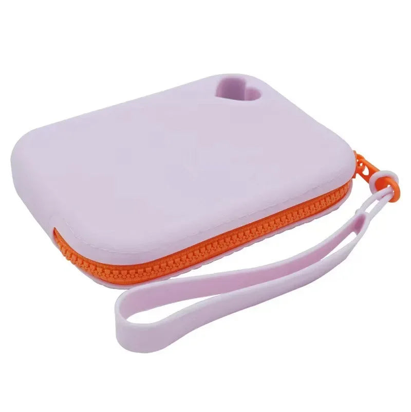 Portable Silicone Dog Treat Pouch – Leak-Proof Training Bag